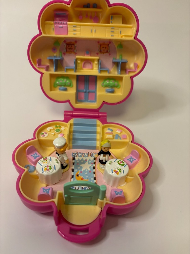 Vintage Polly Pocket 1990 Mr. Fry’s Restaurant Complete Bluebird Toys