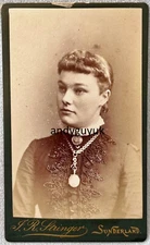 CDV STRINGER SUNDERLAND BEAUTIFUL LADY LOCKET PENDANT BROOCH PIN ANTIQUE PHOTO