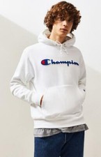 CHAMPION x UO WHITE REVERSE WEAVE CHENILLE SCRIPT LOGO HOODIE SZ M MEDIUM