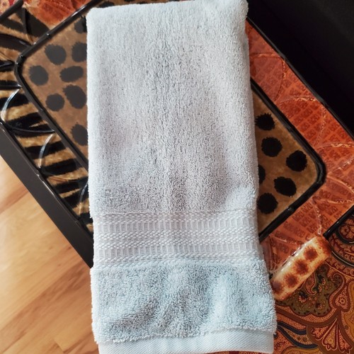 Trousseau Luxury Linen Collection Aqua Light Blue Thick Extra Soft Hand Towel - Picture 19 of 24