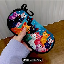 LADIES CAT FAMILY PRINT NEOPRENE CLIP ON SECURE GLASSES CASE ??BNWT