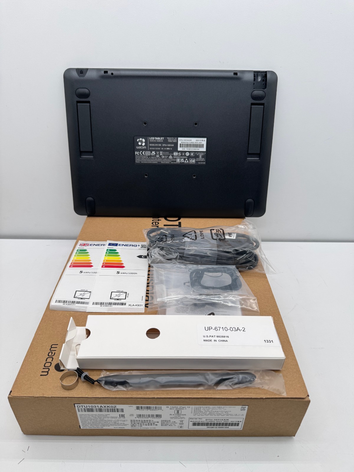 как выглядит WACOM DTU-1031AX Electronic Signing and Filling Pen Display фото