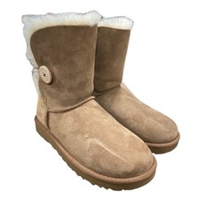 Ugg Women's Bailey Button II High-Top Sheepskin Boot Chestnut, 6