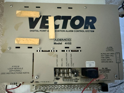 Ademco model  4152 Vector Security Console Alarm Panel