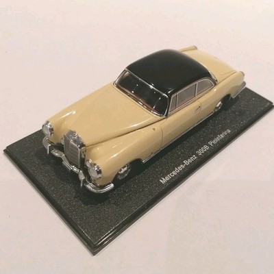 Neo Scale Models 1:43 Diecast Mercedes Benz 300B Pininfarina mit Koffer.