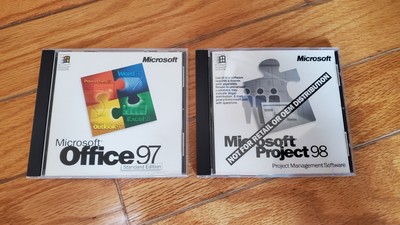 LOT of CD SOFTWARE - Microsoft Office 97 Standard Edition & Project 98 w keys