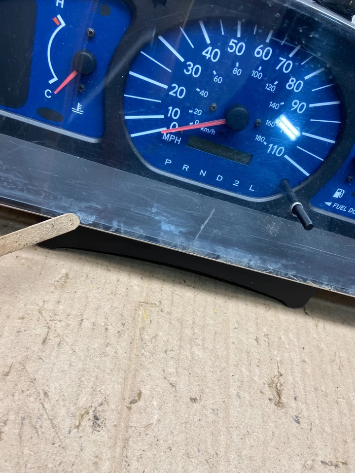 Toyota Sienna 2001 2002 2003 velocímetro calibre Q0933 DG Foto 4 de 4