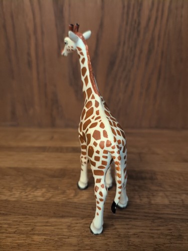 Safari Ltd 1996 Giraffe 7" PVC Animal Figure Wild Life Nature Zoo Toy  - Picture 11 of 17