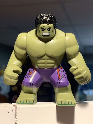 Lego Marvel Avengers Hulk Large Minifigure, Black Hair Dark Purple Pants 