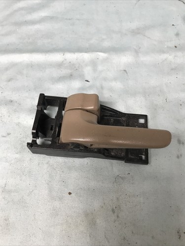Manilla Interior Puerta Derecha Delantera Para Toyota Tundra 2000-2006 - Color Gris Carbón