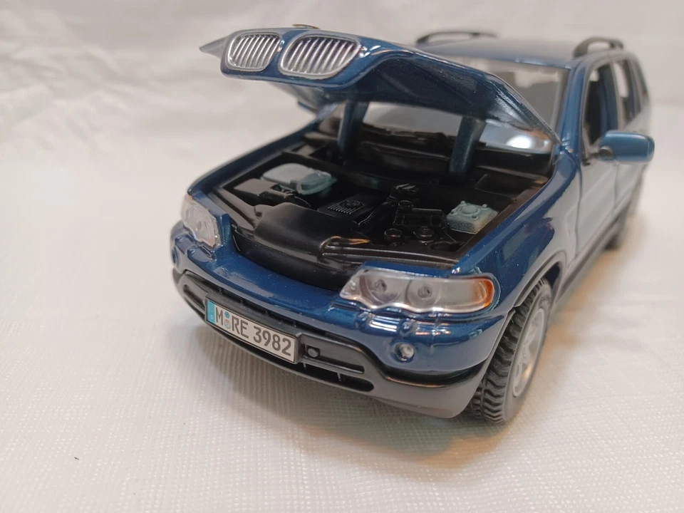 Maisto Edición Especial BMW X5 Azul Die Cast 1:24 Foto 3 de 4