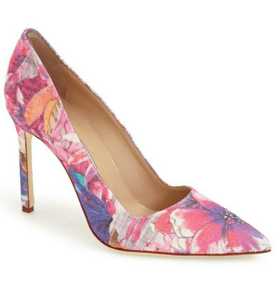 Bb pointy deals toe pump