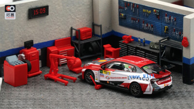 1/64 Scale Mini Diorama Auto Racing Scene Set For 1/64 Model Car