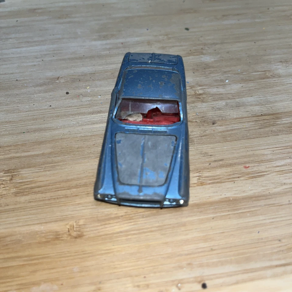 Juguetes Corgi #241 Ghia L6.4 usados con motor Chrysler V8 #135 Foto 2 de 4