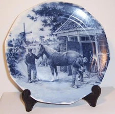 Collector Plate-1984 Holland Delft Blauw Blue-Hand Decorated-9 1/2" + Holder