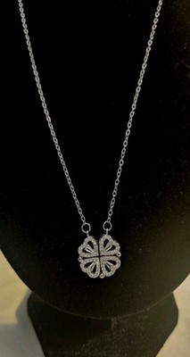 Silvery Zirconia Changeable Open-Close Four Leaf Clover to Small Hearts Necklace