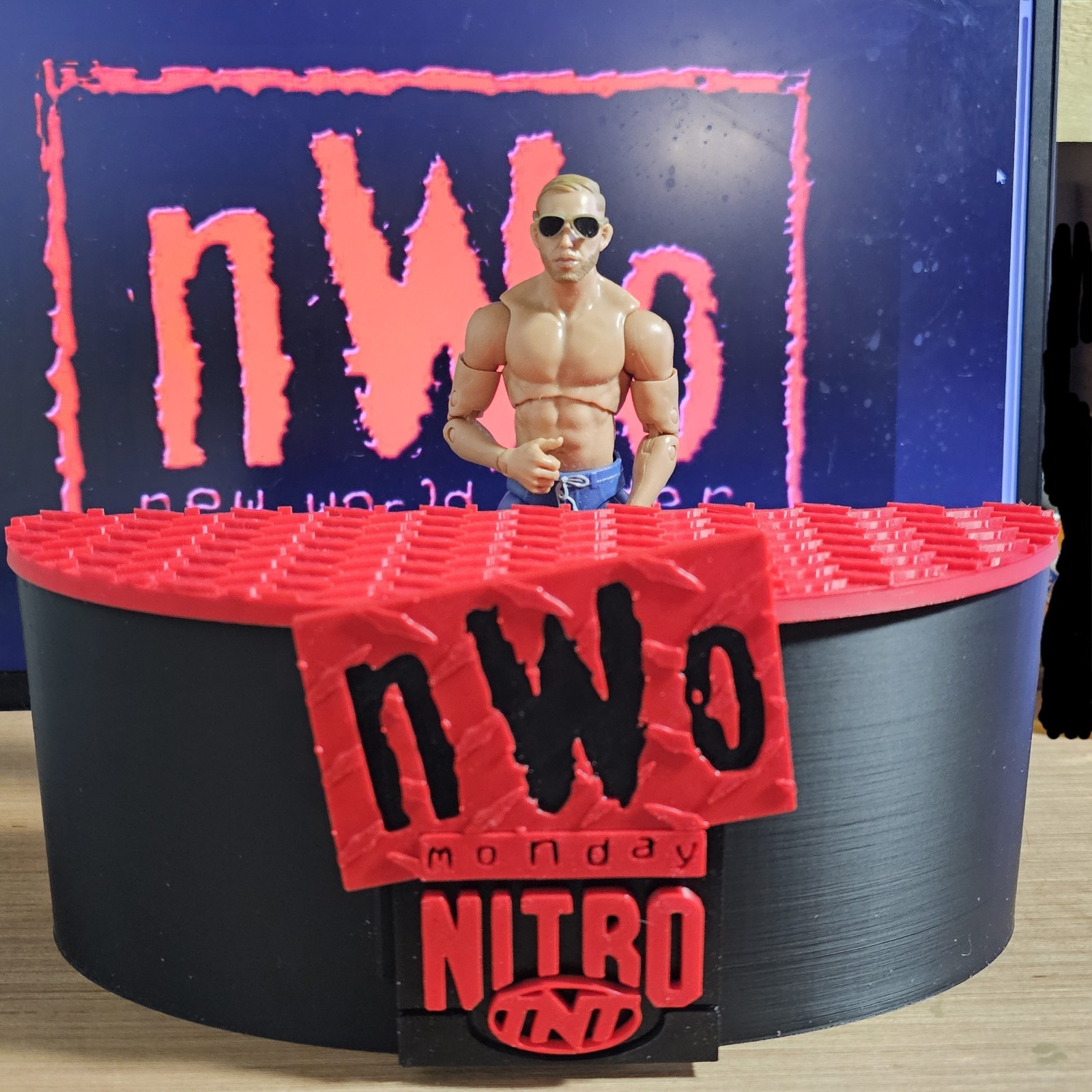 WWE Mattel NWO Wolfpack Monday Nitro Announce Table With Magnetic Logo Accessory