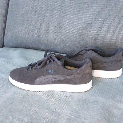 PUMA Herren Sneaker Sportschuh Grau/Weiß Low Top Schnürung Freizeit EU 42