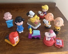 Peanuts Gang Snoopy Charlie Brown Peppermint Patty Lucy McDonalds Toy Lot 9 Pcs