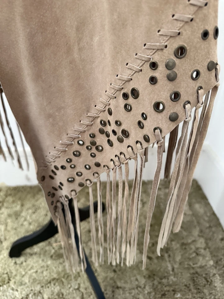 Nuevo chal/poncho Newport News de cuero/gamuza con flecos Foto 3 de 4