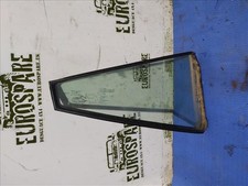 33269 trójkątna szyba tylna prawa TOYOTA RAV4 2.0 G 5 P 2 GENERACION 2002