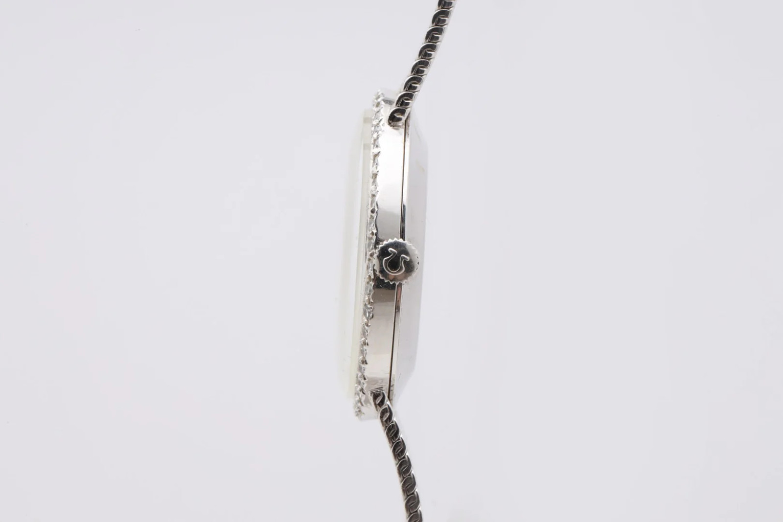 Vintage Omega D6780 14K White Gold 28mm Watch image 2