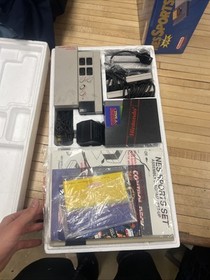 Nintendo Entertainment System NES Sports Set CIB Console Complete Box Tested