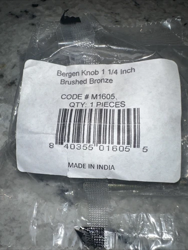 Top Knobs Dakota Bergen 1 1/4" Flat Top Round Cabinet Knob Brushed Bronze M1605 - Picture 2 of 3