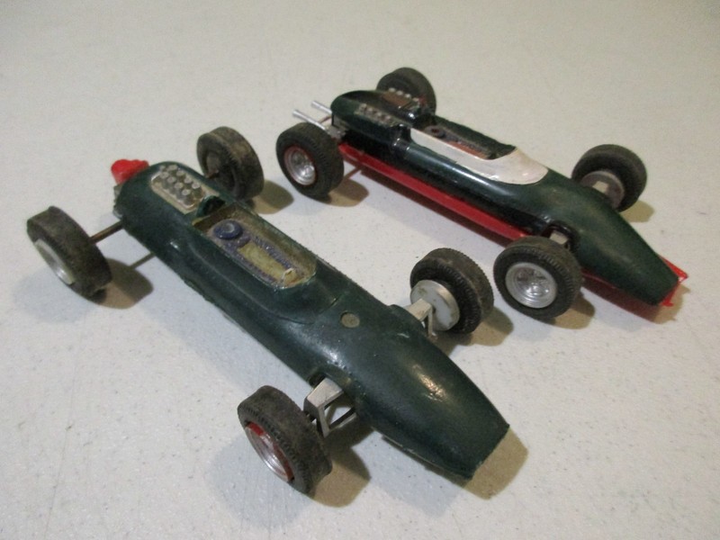VINTAGE PLASTIC WIND UP TOY INDY CARS ., 60's, 70's, BOTH WORK YET, 5 INCH LONG