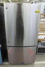 GE GDE25EYKFS 33" Stainless Bottom-Freezer Refrigerator NOB #150896