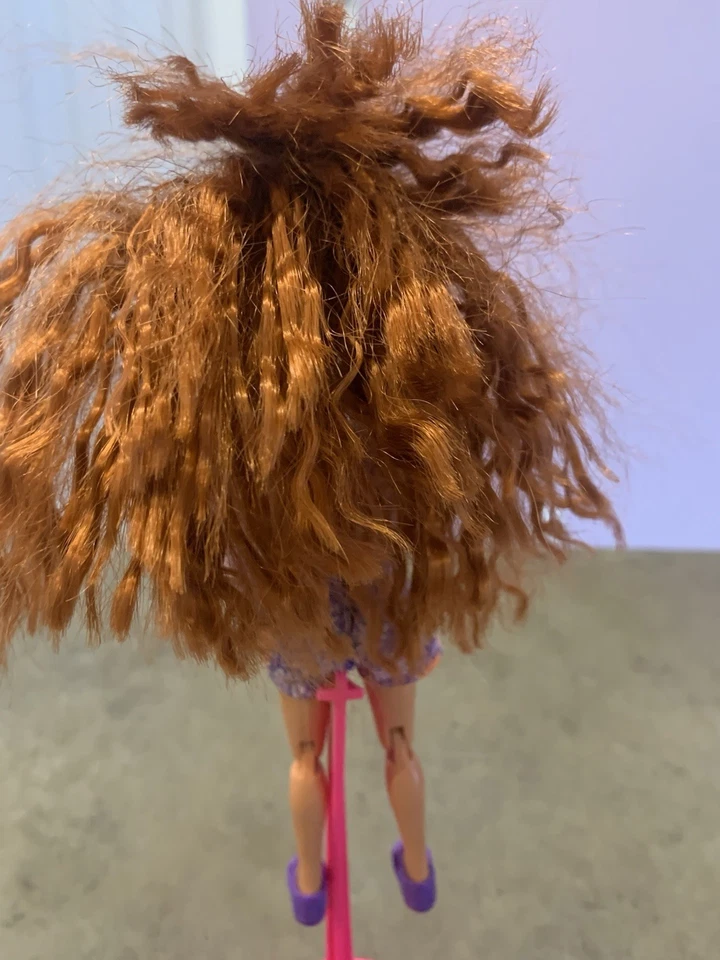 Muñeca y traje vintage Barbie 1995 Mattel Bicyclin' Whitney Foto 3 de 4