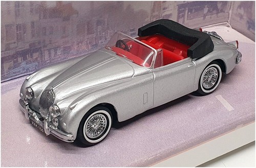Matchbox Dinky 1/43 Scale DYM38304 - 1960 Jaguar XK150 Coupe - Silver