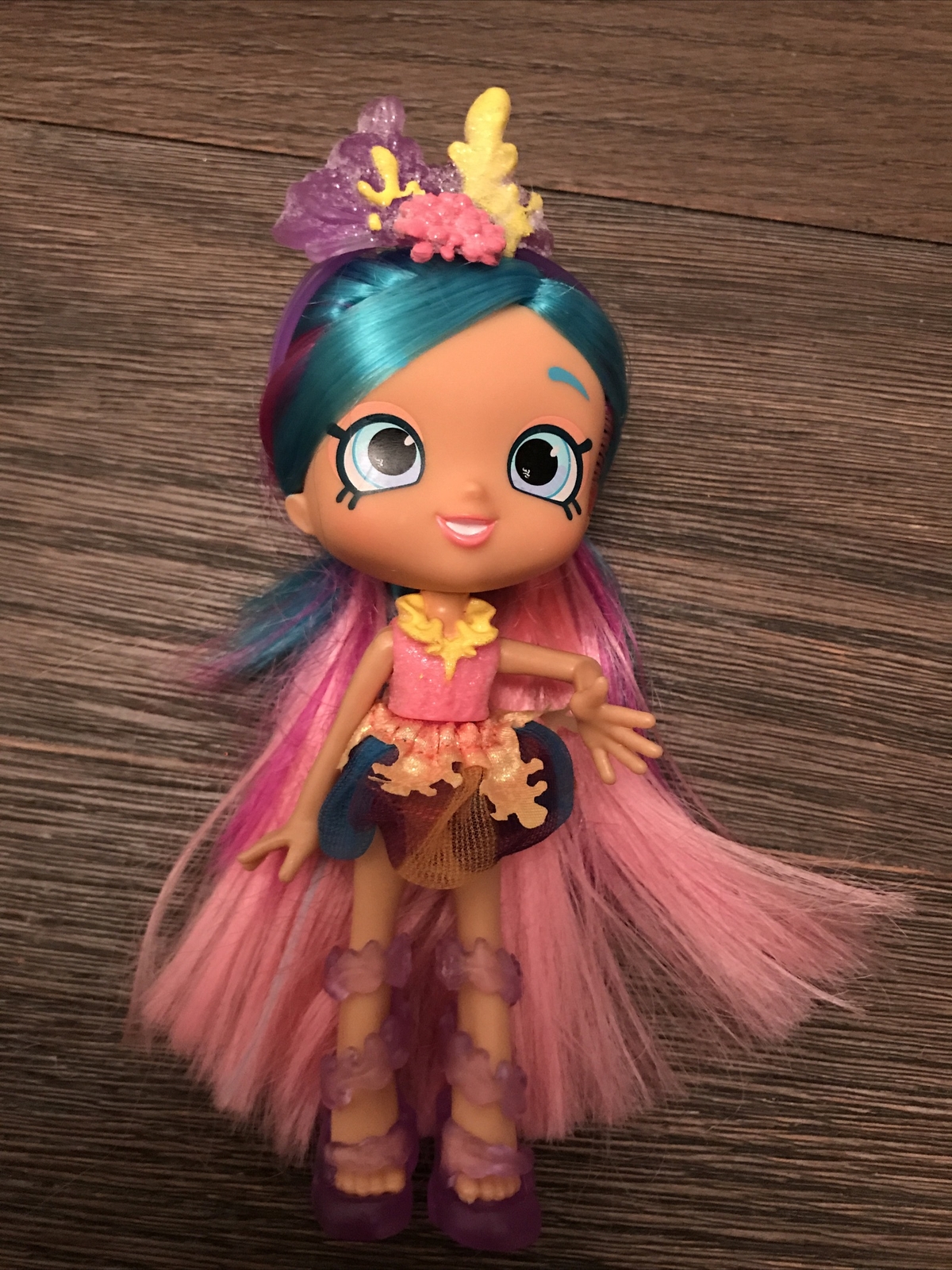coralee shoppie doll