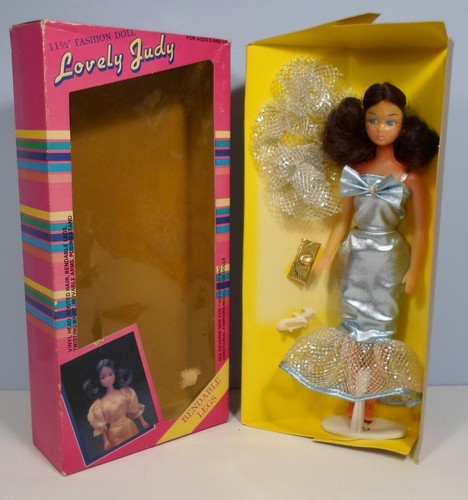 FH VTG 90's 12'' LOVELY JUDY BRUNETTE DOLL UNUSED BOXED - 第 1/12 張圖片