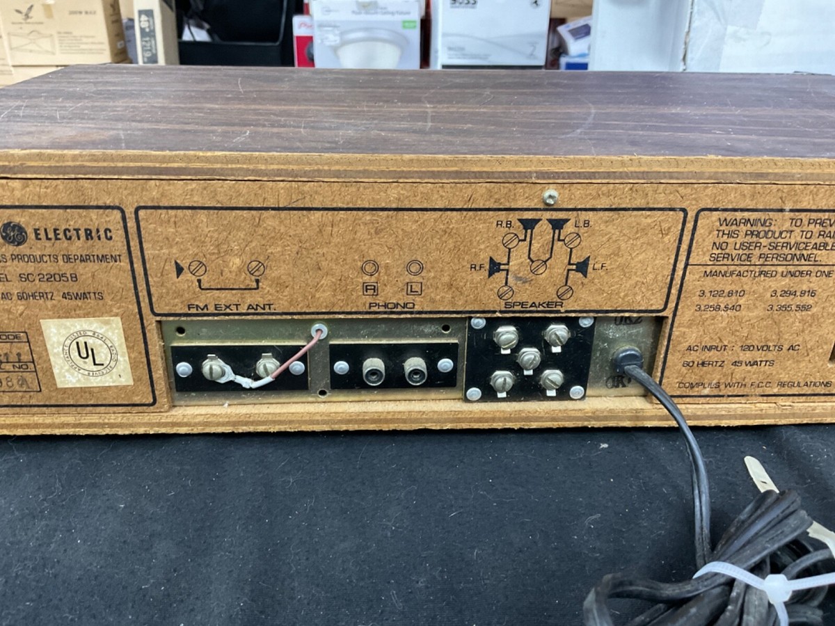 Used ECG GENERAL ELECTRIC MAC 2000 SUR CHARIOT AVEC LECTEUR DE CODE Barres Usb