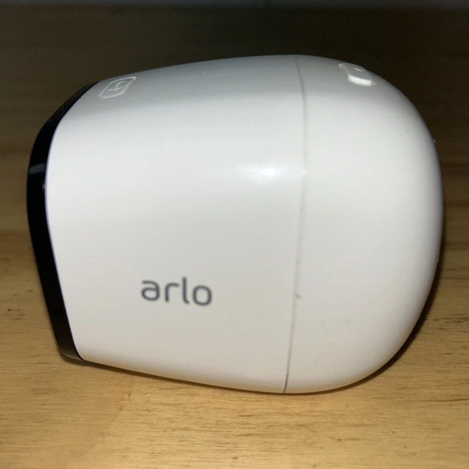 GRAN CÁMARA DE SEGURIDAD HD INALÁMBRICA VERIZON NETGEAR ARLO GO VML4030 - SIN BATERÍA Foto 2 de 4