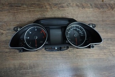 Audi A5 8T Coupe Kombiinstrument FIS Tacho Schalttafeleinsatz DIESEL 8T0920930D