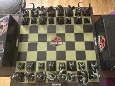 Jurassic Park Chess Set Dinosaurs 32 Pieces Chess Figures  Great Shape