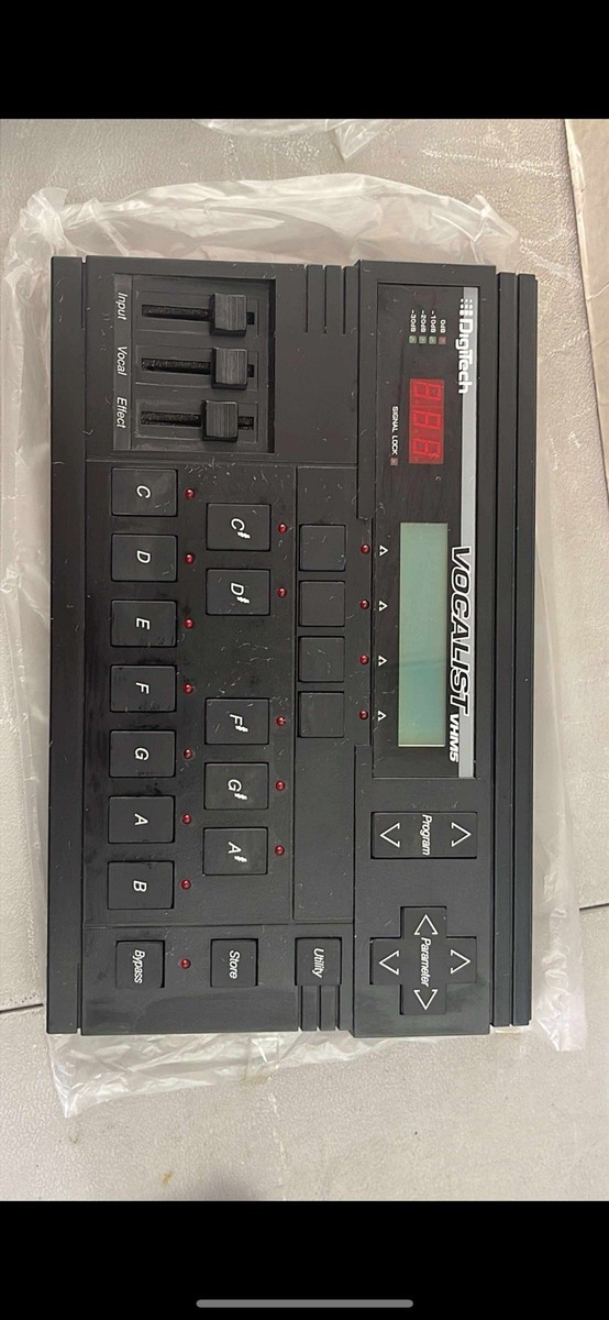 Digitech VHM5 VOCALIST Digital 5-Part Vocal Harmony