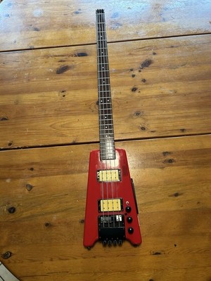 Hohner B2A Professionell Bass ( Paddel) , Licensed By Steinberger sounds