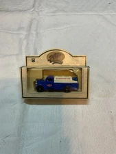 Lledo Days Gone, Chevron Standard Oil, Chevron 1936 Farm Delivery Truck-NOS