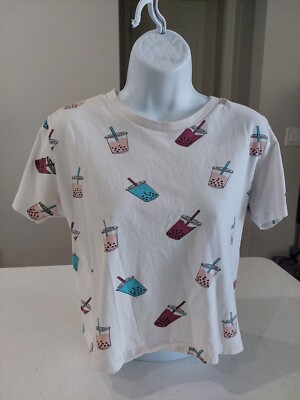 cute graphic crop tees