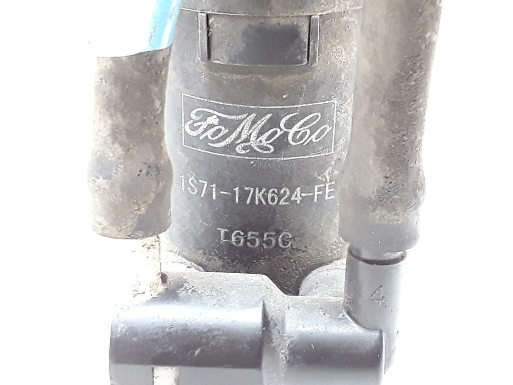 Volvo V70 2009 Windscreen washer pump motor 1S7117K624FE LGI46867 eBay