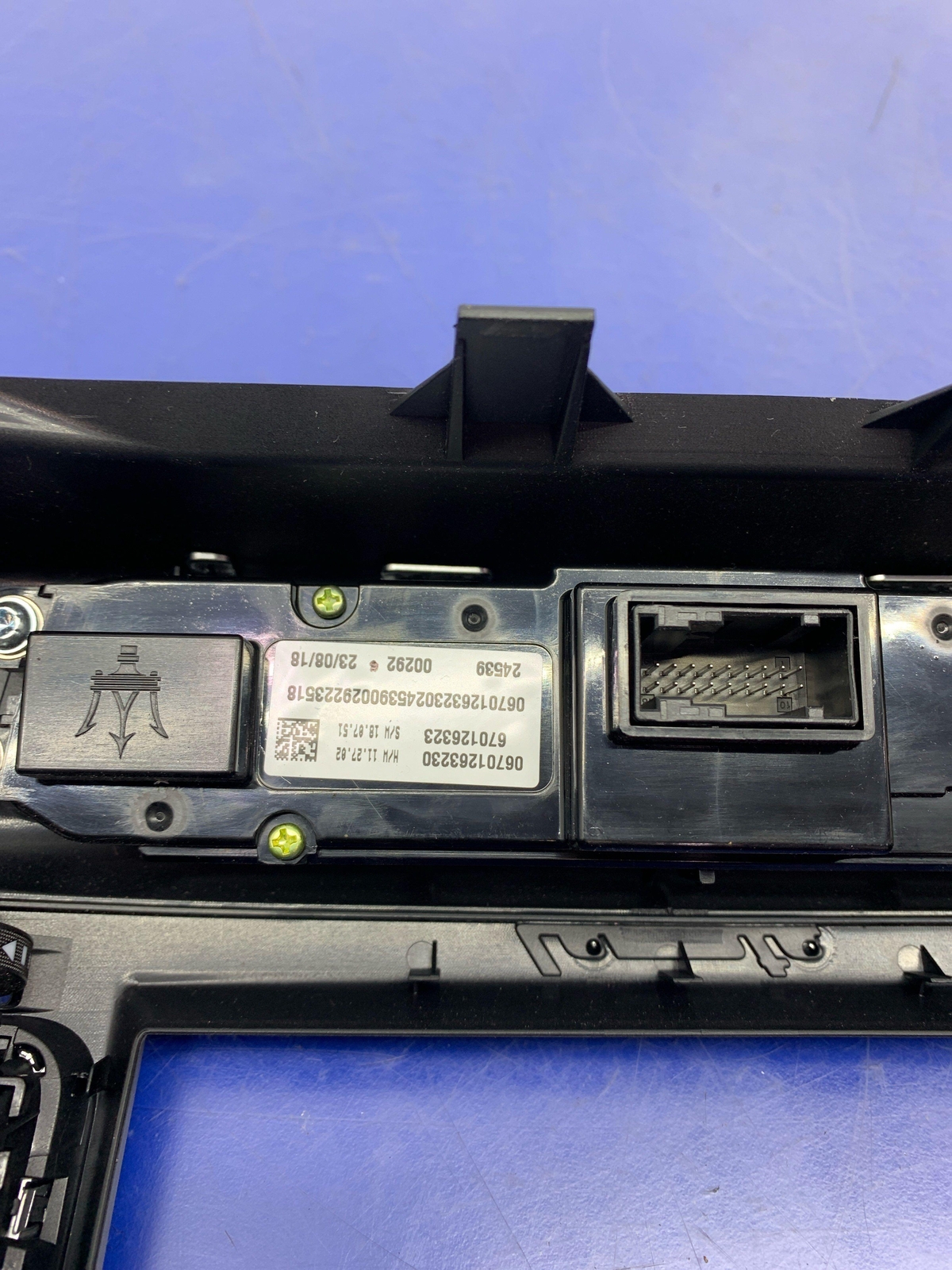 2017-2020 MASERATI LEVANTE CLIMATE CONTROL PANEL 6700749220 OEM