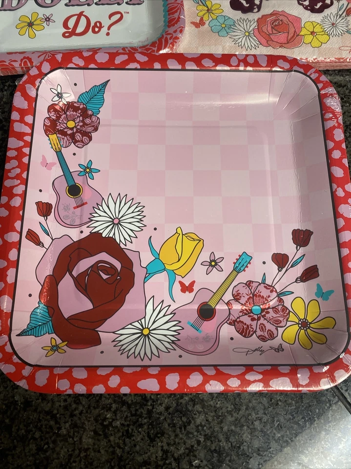 Platos y servilletas florales para cena y aperitivo de fiesta Dolly Parton música country Foto 2 de 4