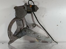 Fensterheber rechts hinten Fensterheber elektrisch rechts Mercedes W126 Fensterheber rechts hinten Fensterheber elektrisch rechts Mercedes W126