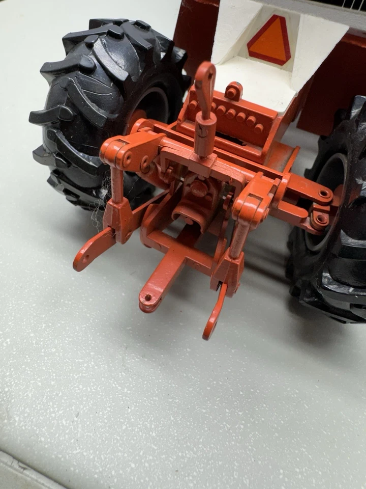 Case 4890 4WD Diecast Toy Tractor 1:35 Scale NZG Missing Pin On Steering Arm - Image 4 of 4
