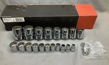 Proto J54113 1/2 Drive 19 Pc. Socket Set - 12 Point W/ Original Box Excellent