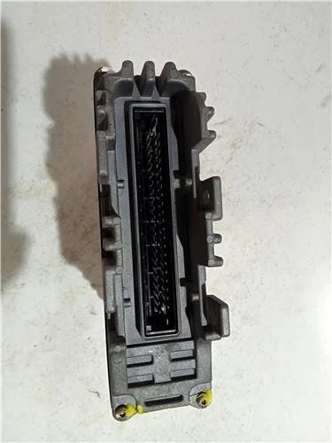 037906024B CENTRALINA POMPA INIEZIONE / 5570 PER VOLKSWAGEN GOLF III CABRIOLET - Immagine 3 di 3