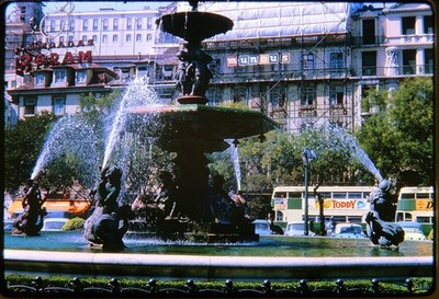 Kodachrome 35mm Dia 1965 Lissabon Rossio Square Monumental Fountain Portugal